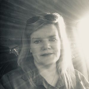 Meet your Posher, Lacy